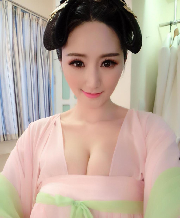 辽河口海上下网捕鱼视频